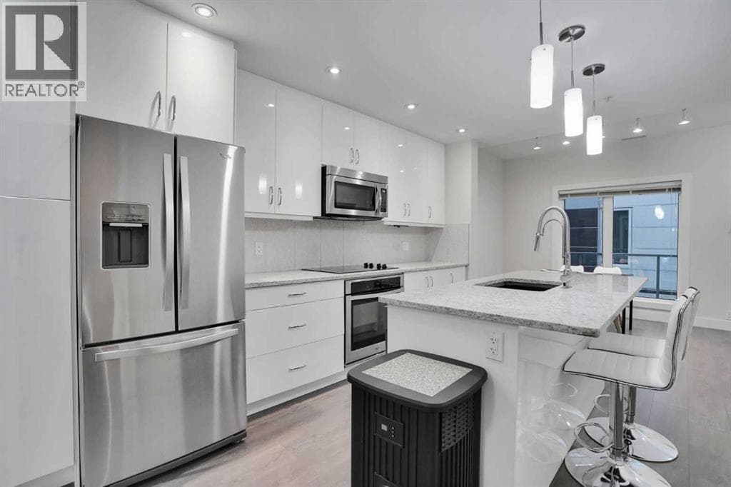 3 bed 3 bath single family at 207, 20 Brentwood Common NW — $650,000 — photo 9