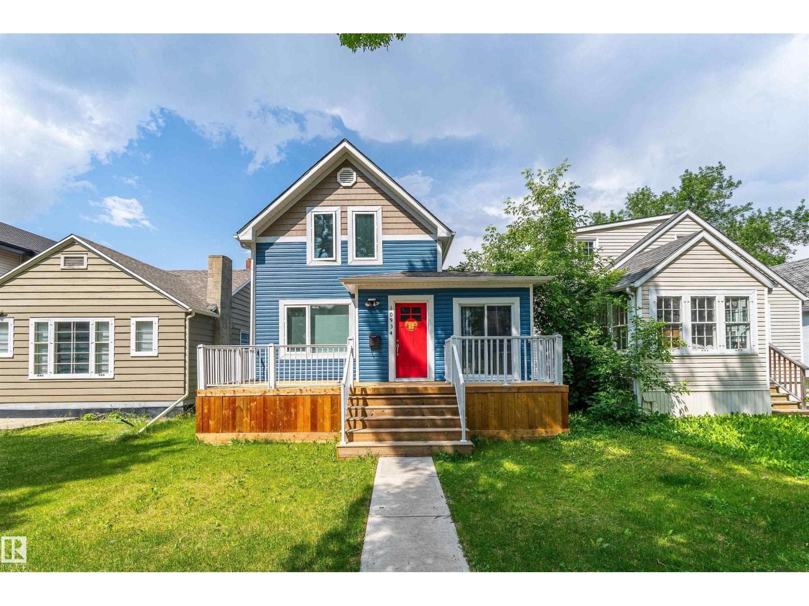 10934 80 AV NW