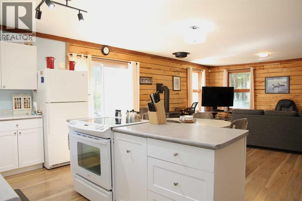 313 Whitetail Road — photo 3