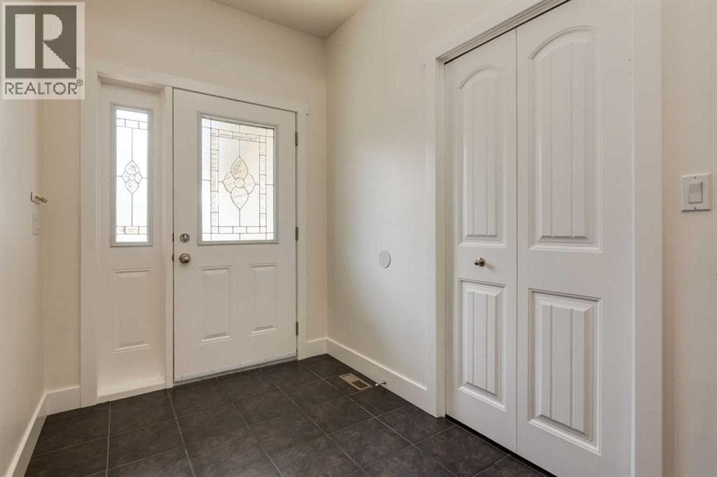 156 CAMDEN Court — photo 2