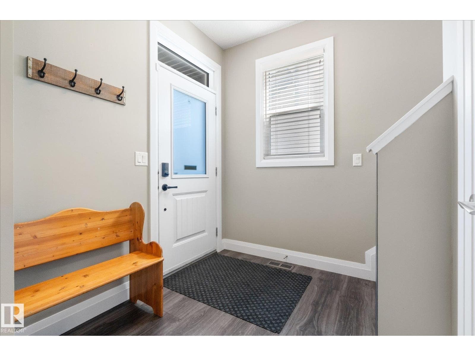 73 SPRINGWOOD WY — photo 3