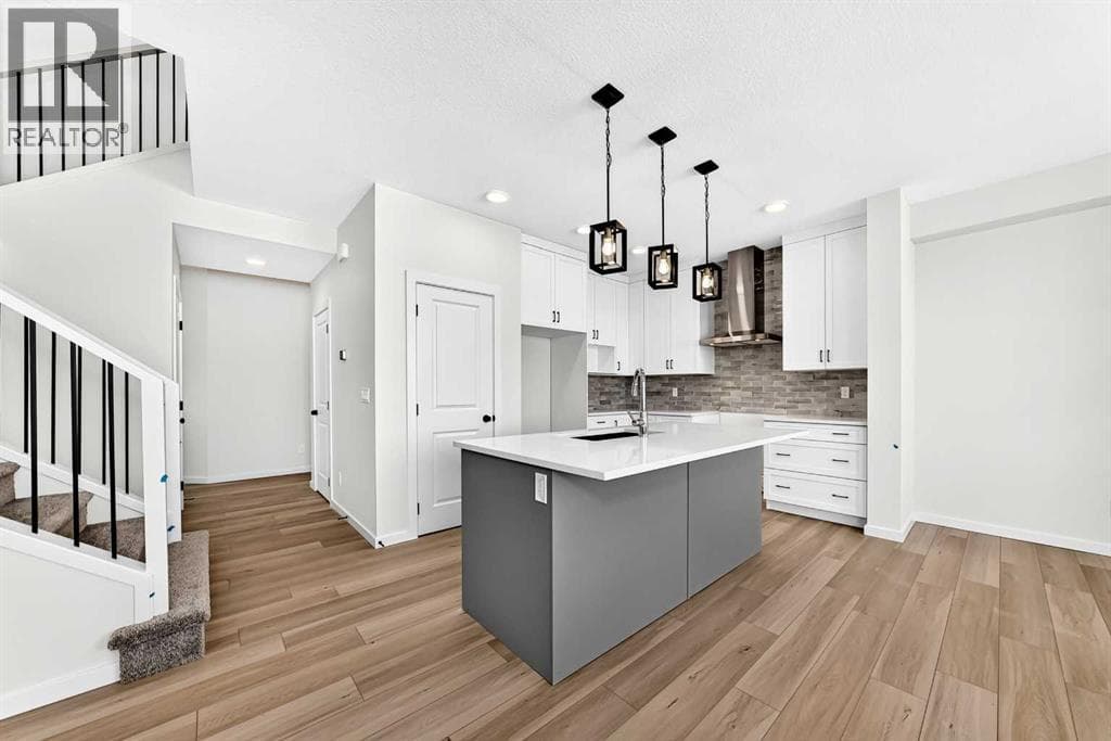 4 bed 3 bath single family at 18 Osprey Hill Bay SW — $879,900 — photo 11