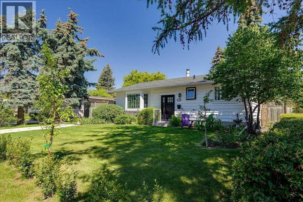 109 Selkirk Boulevard — photo 2
