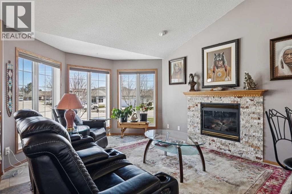 28 Westpoint Drive — photo 4