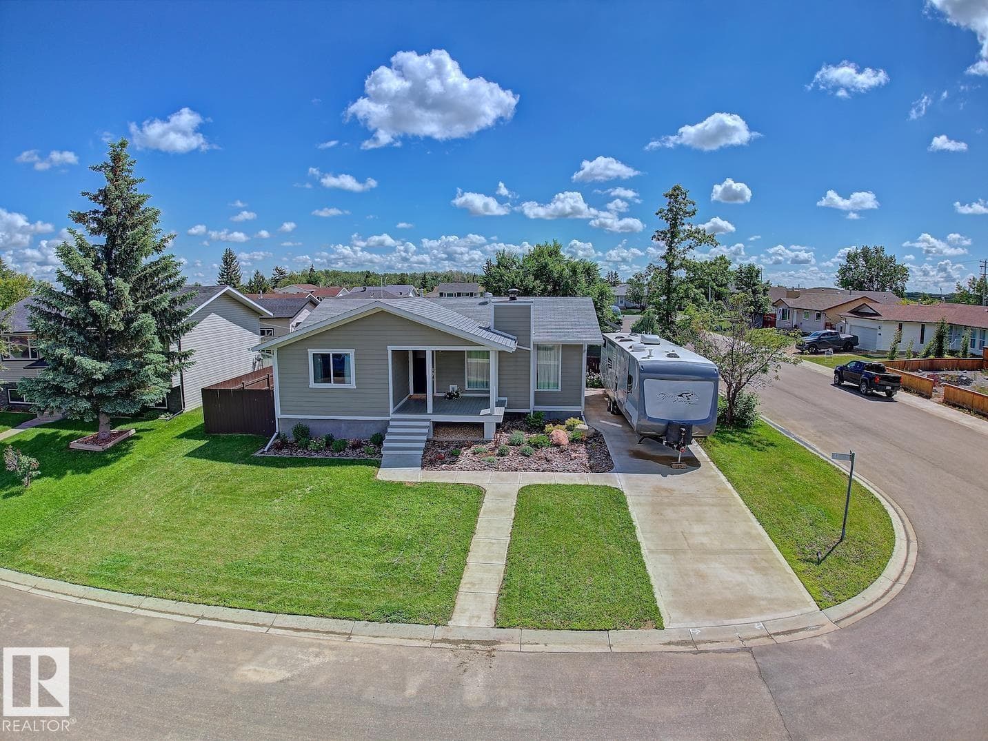 5007 47 ST