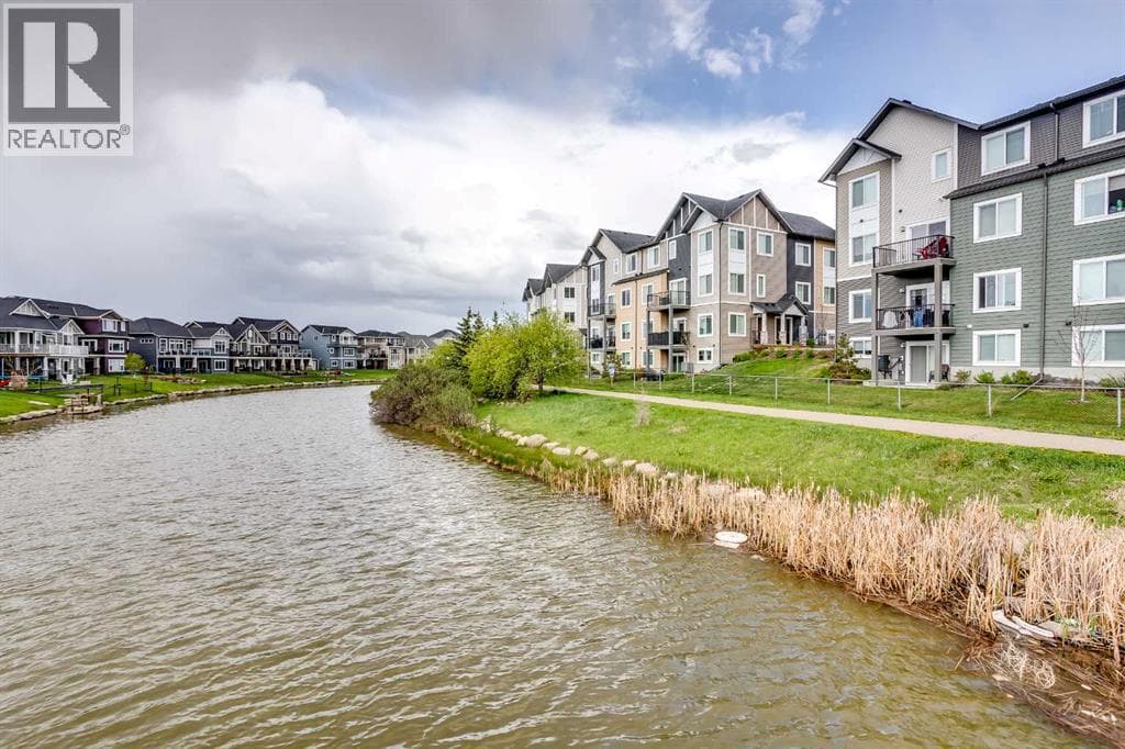 390 Canals Crossing SW — photo 4