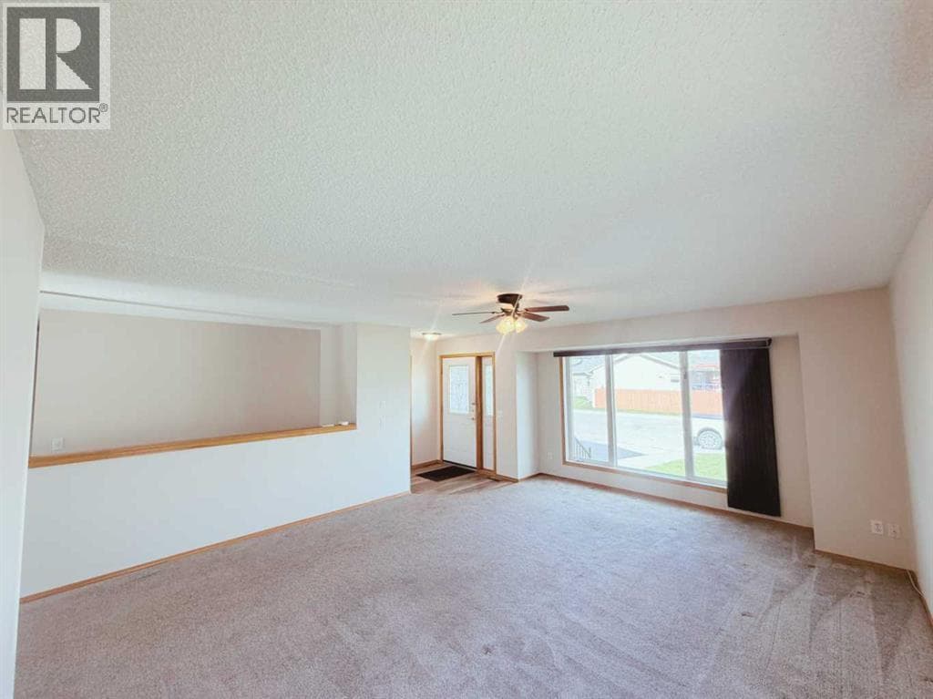 105 Aspen Way — photo 3