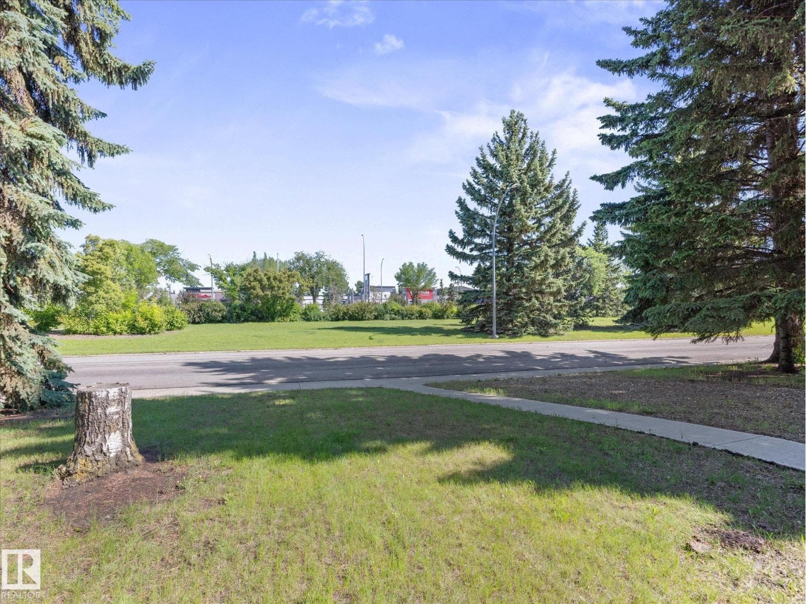 13623 136A AV NW — photo 4
