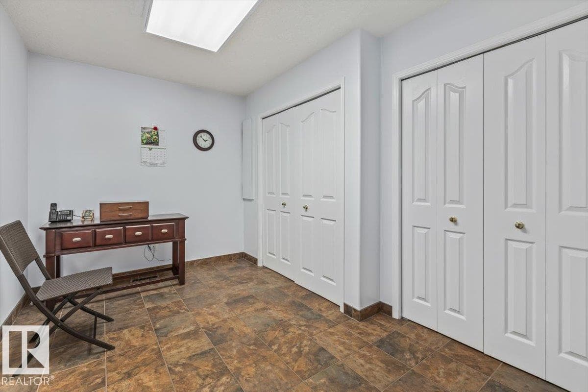 #10 85 GERVAIS RD — photo 3