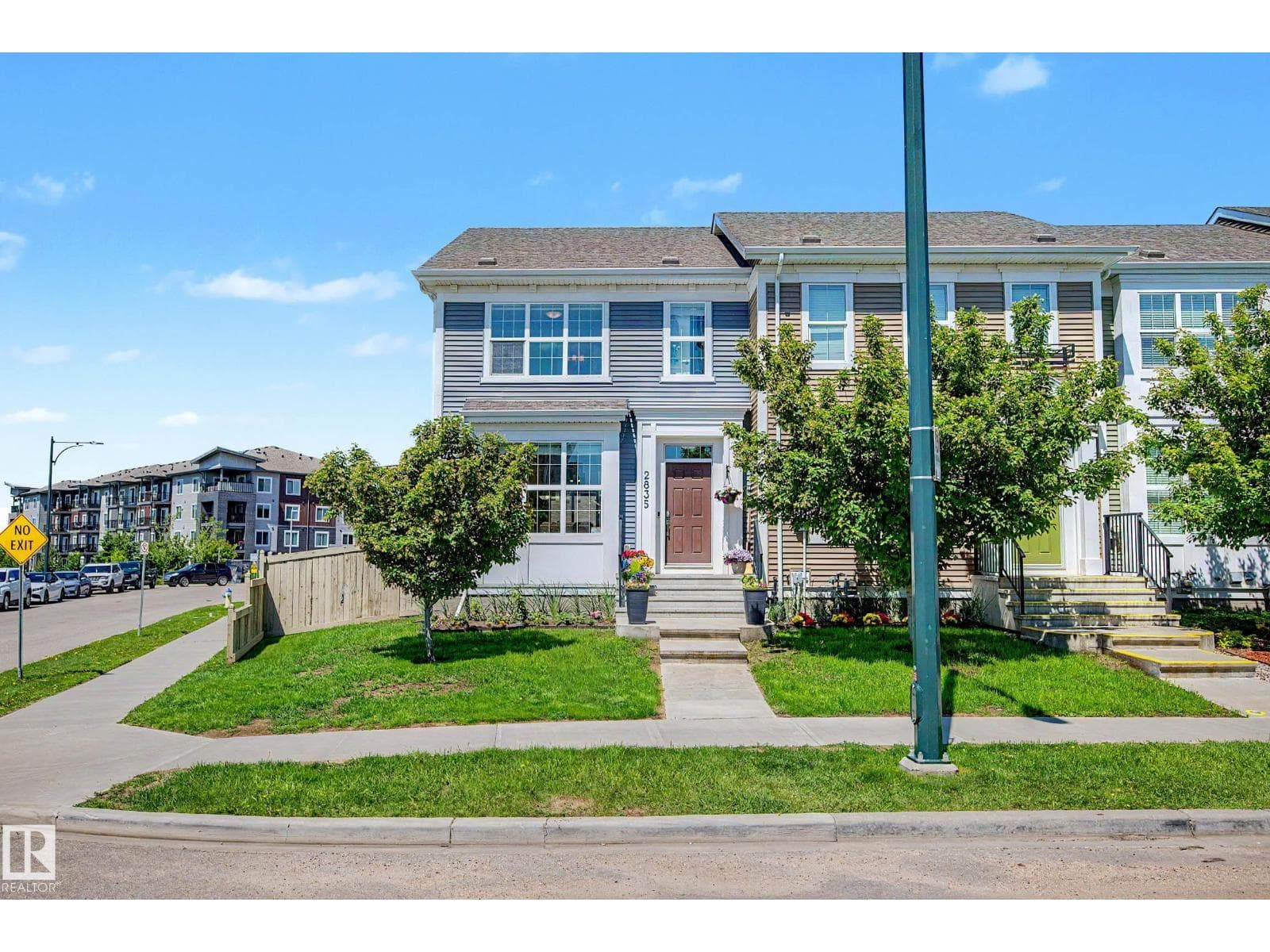 2835 MAPLE WY NW