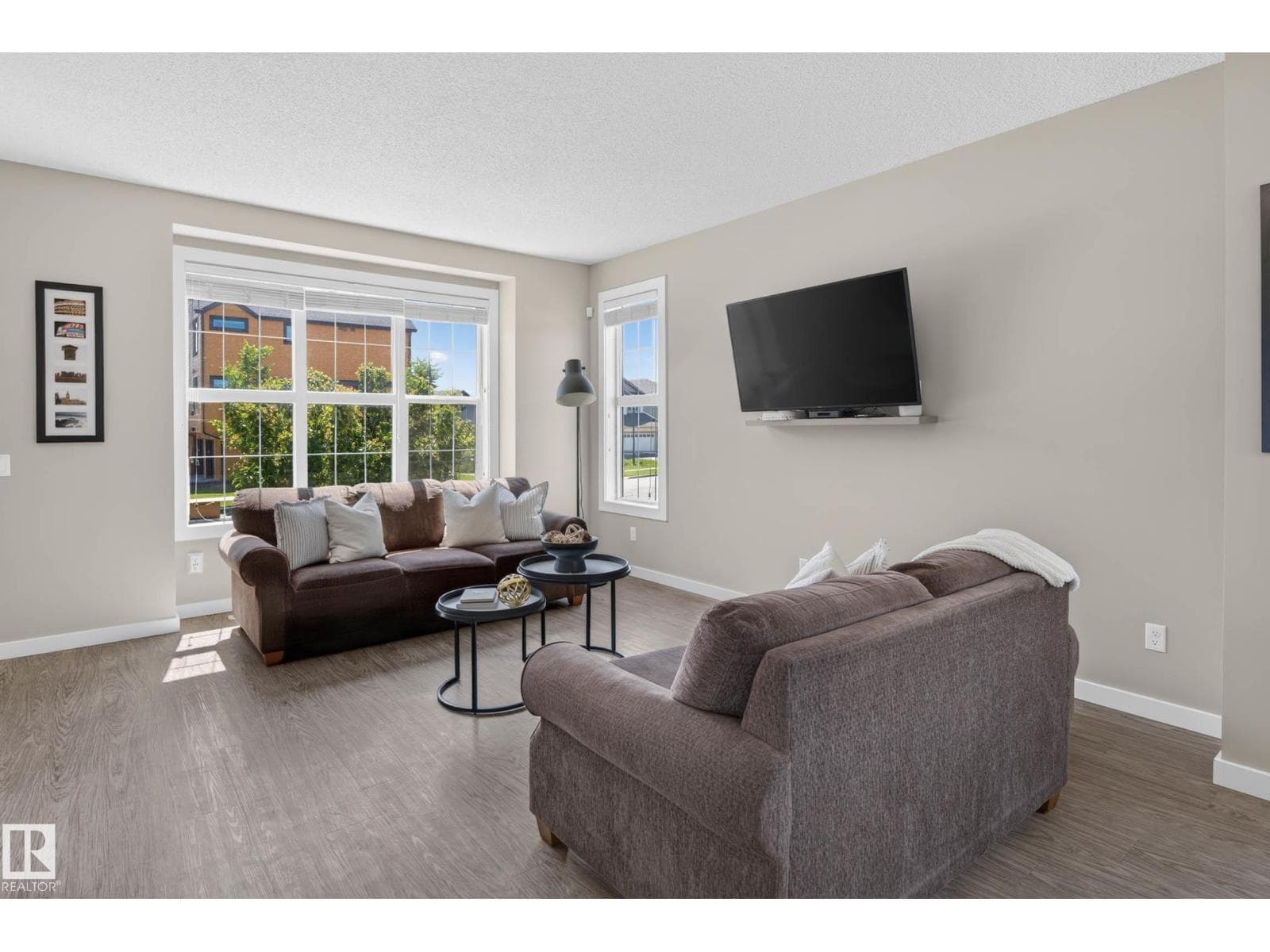 2835 MAPLE WY NW — photo 5