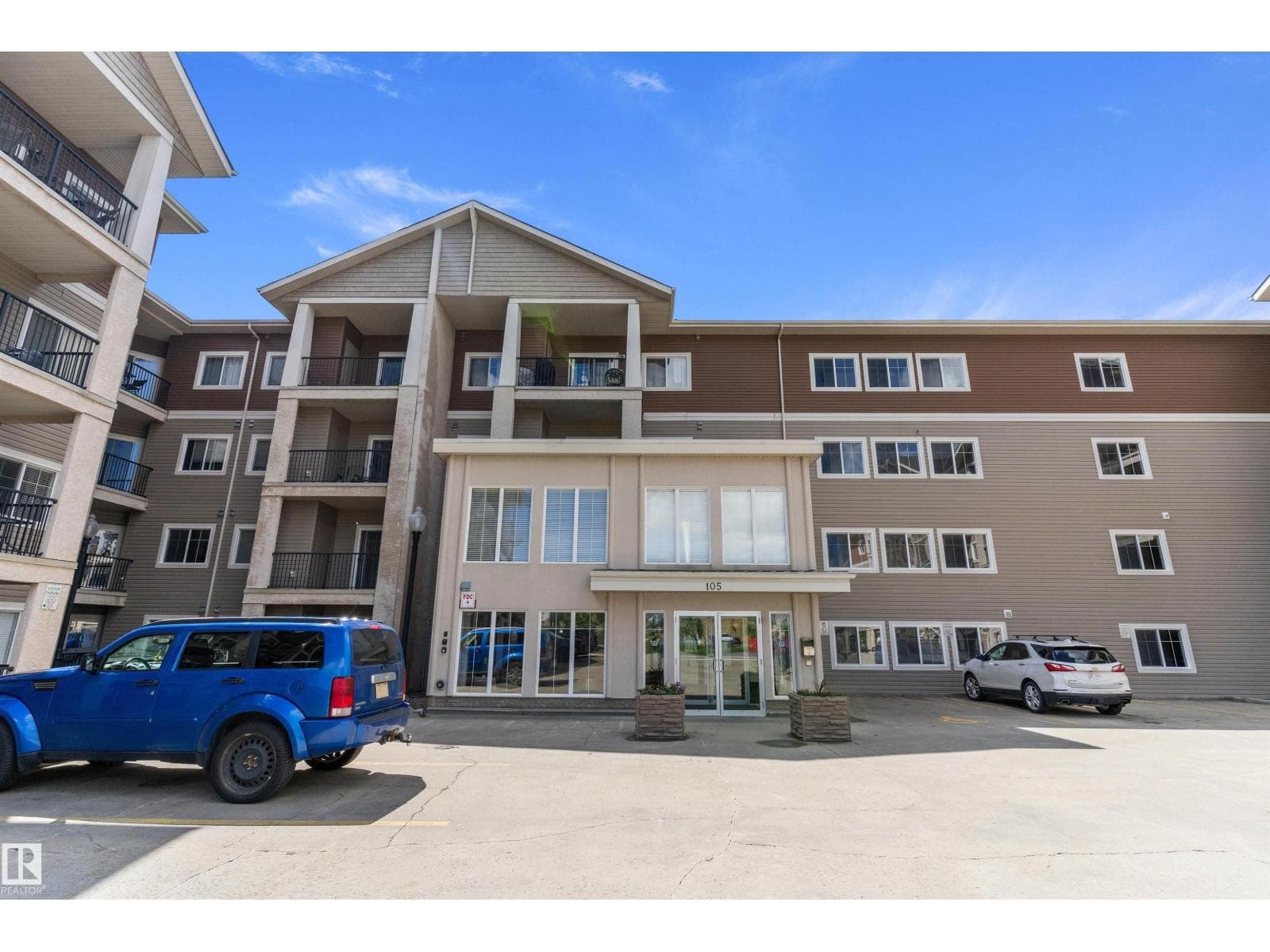 #223 105 West Haven DR