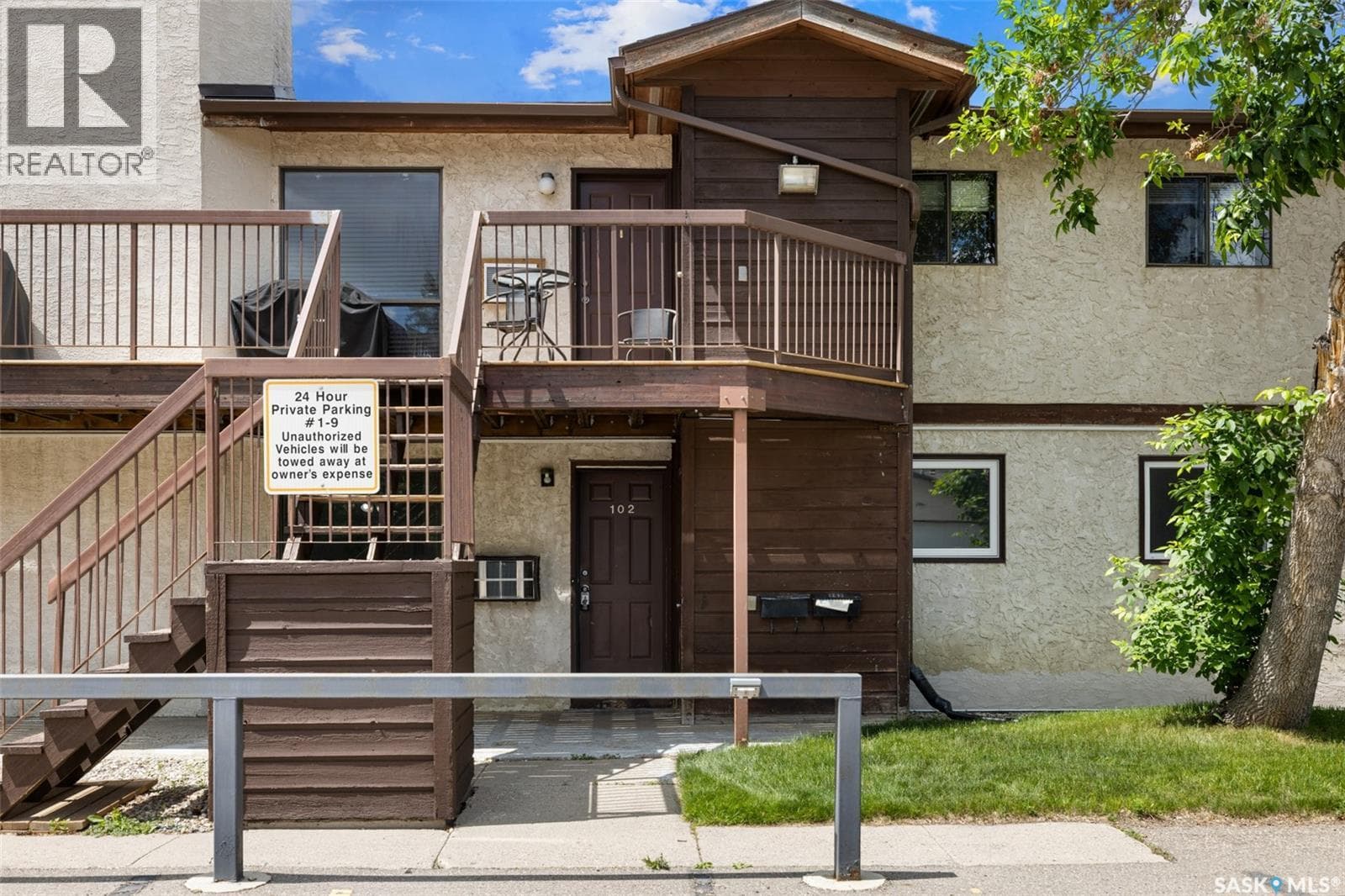 102 2931 Harding STREET — photo 3