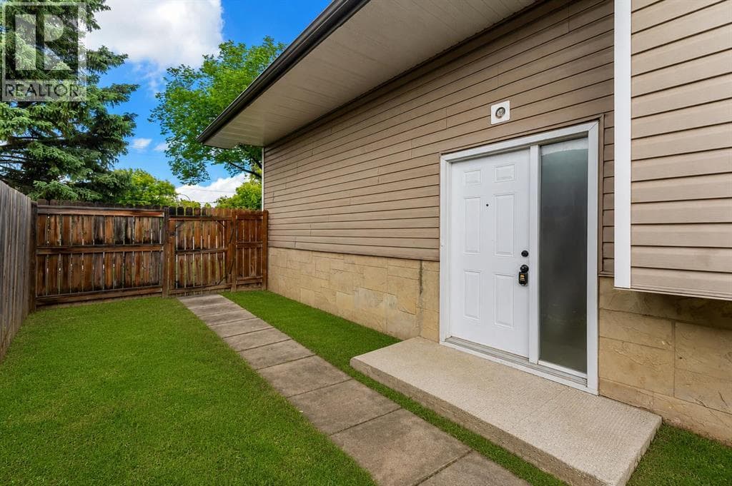 3410 30A Avenue SE — photo 4