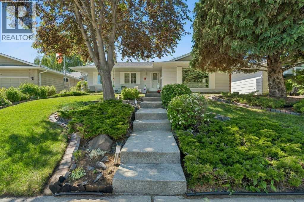 12224 Lake Waterton Way SE — photo 2