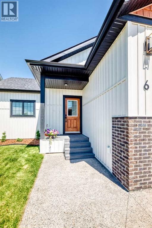 6 Napoleon Meadows Way — photo 2
