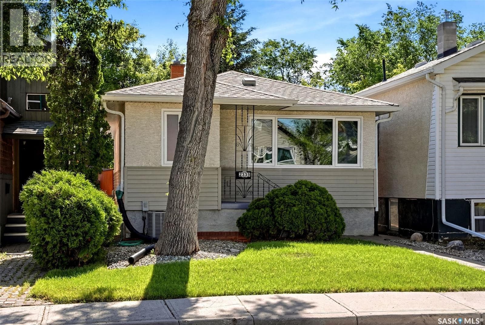 2339 Reynolds STREET — photo 2
