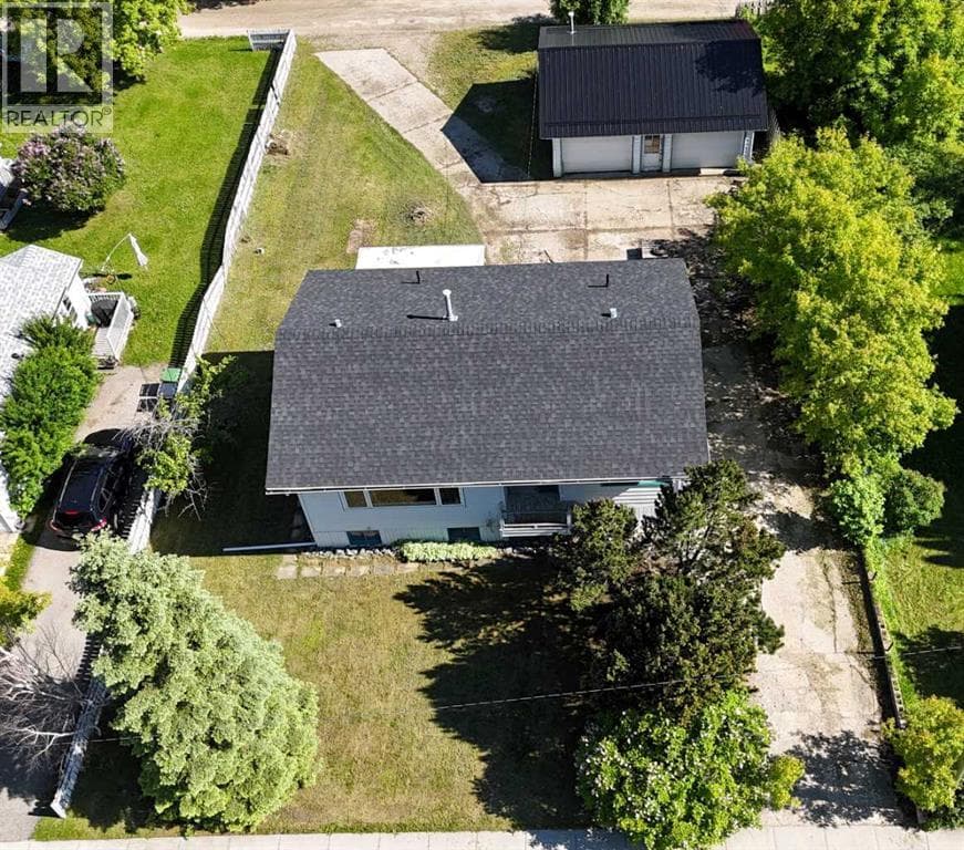 4711 5 Avenue — photo 4