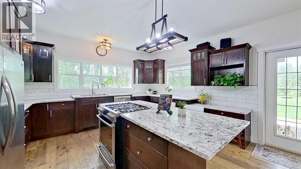 24, 33049 Range Road 12 — photo 5