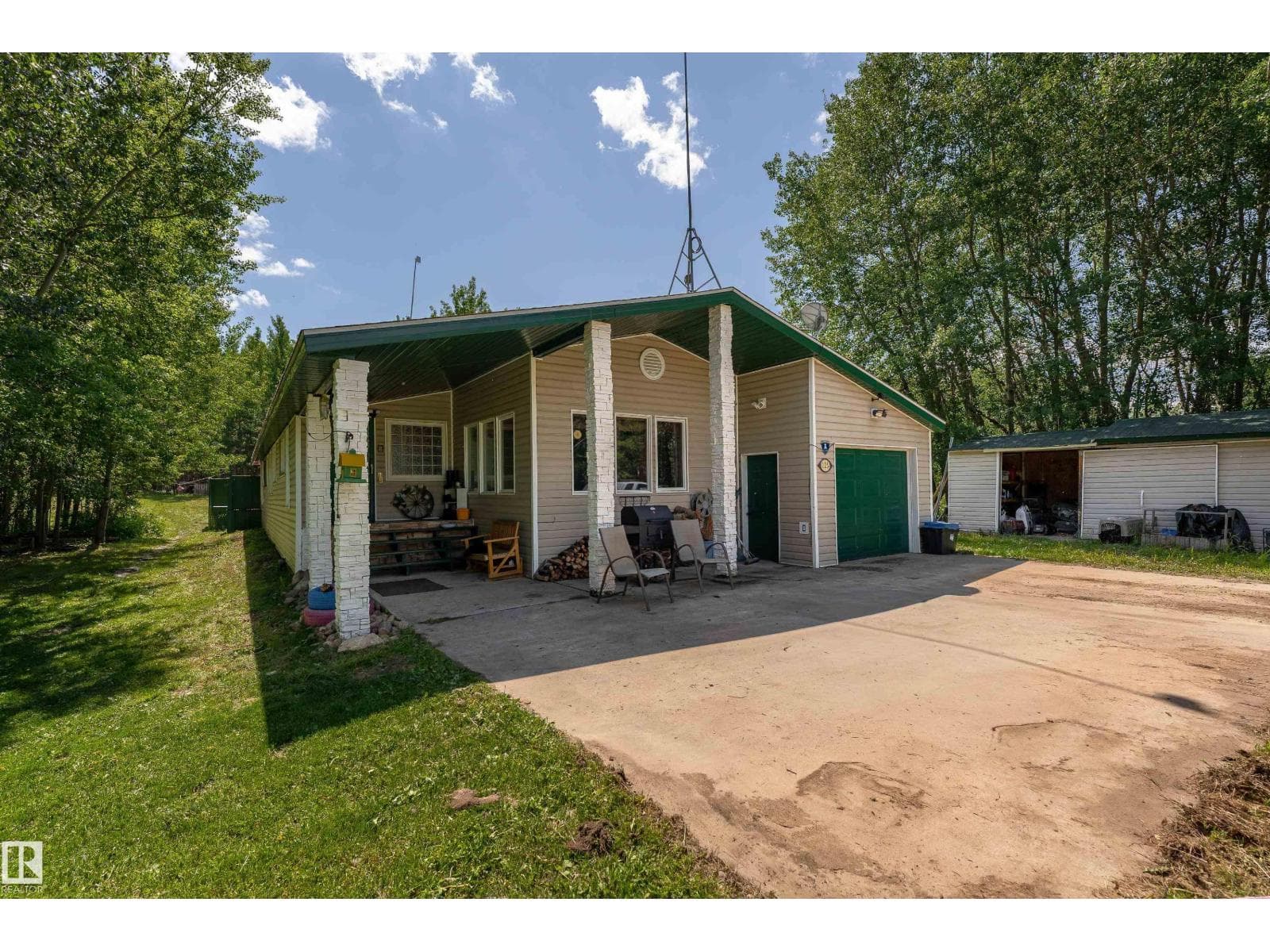 #125 54126 RGE ROAD 30