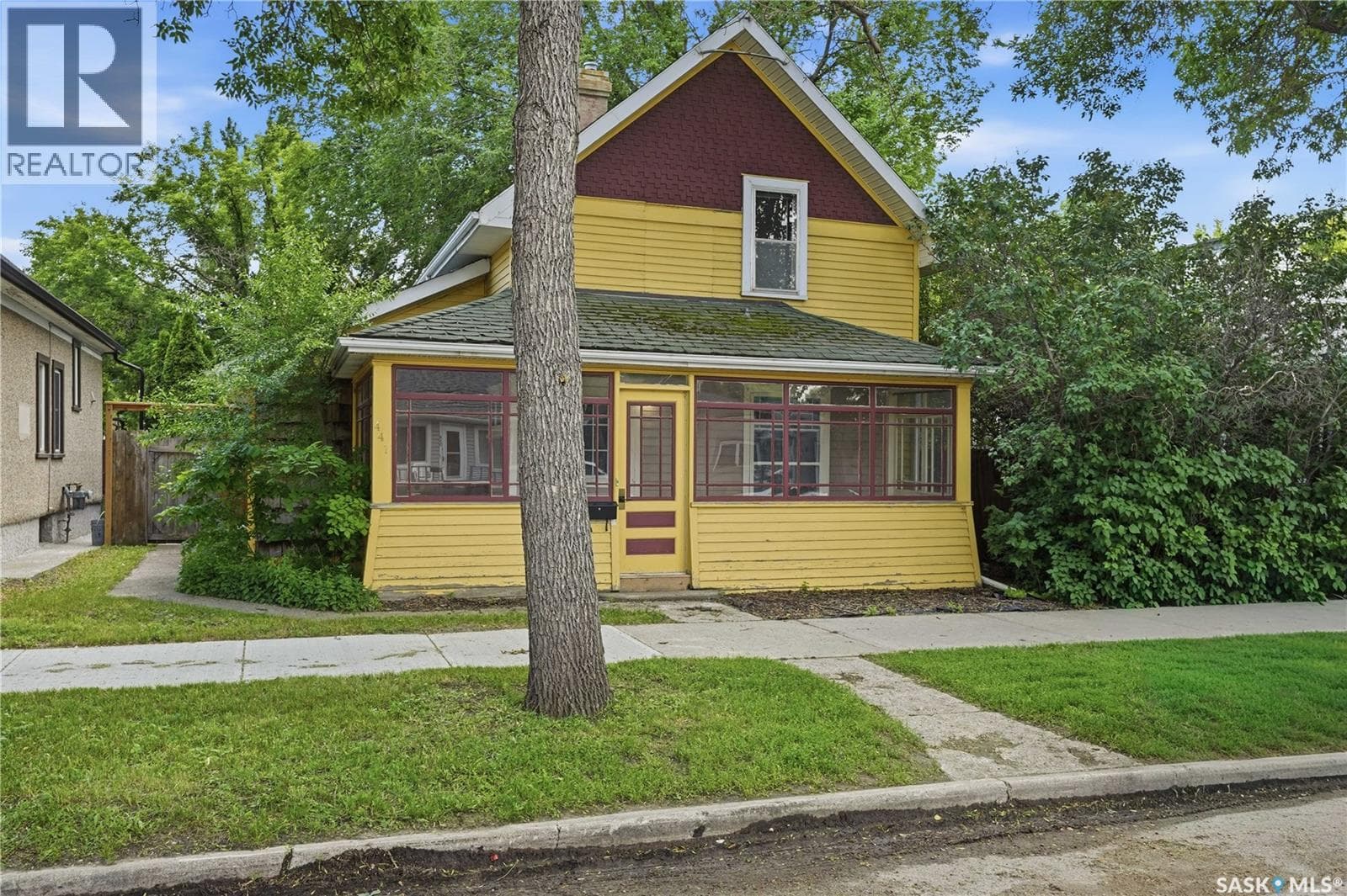 447 Duffield STREET W