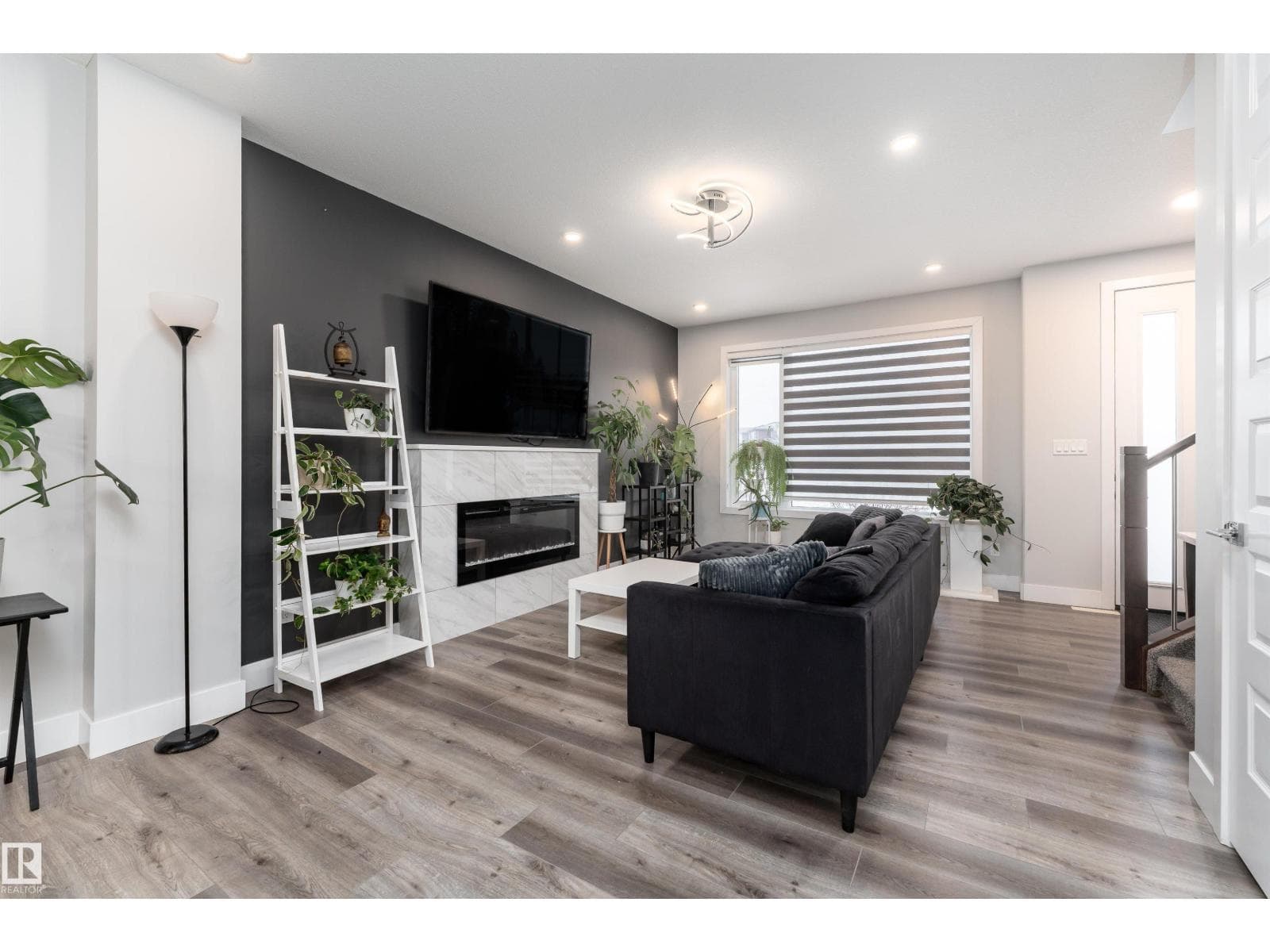 9338 PEAR LI SW — photo 5