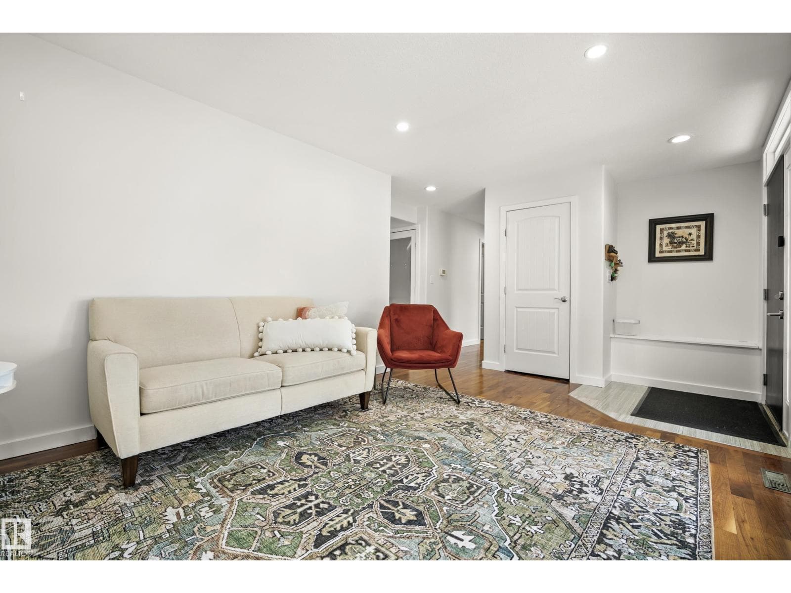 4223 120 ST NW — photo 5