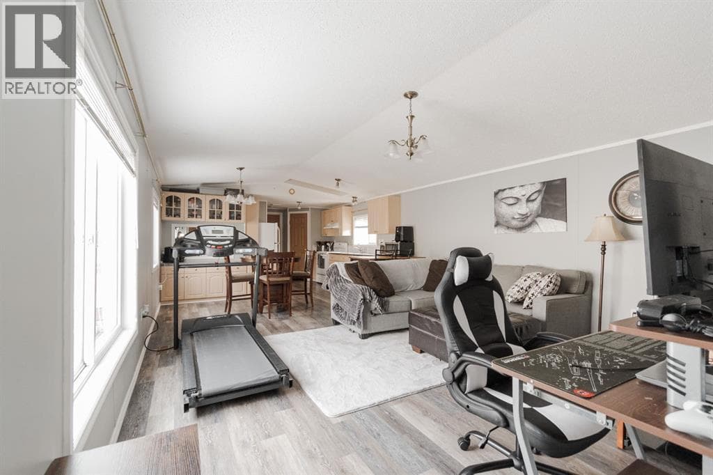 167 Grant Way — photo 3