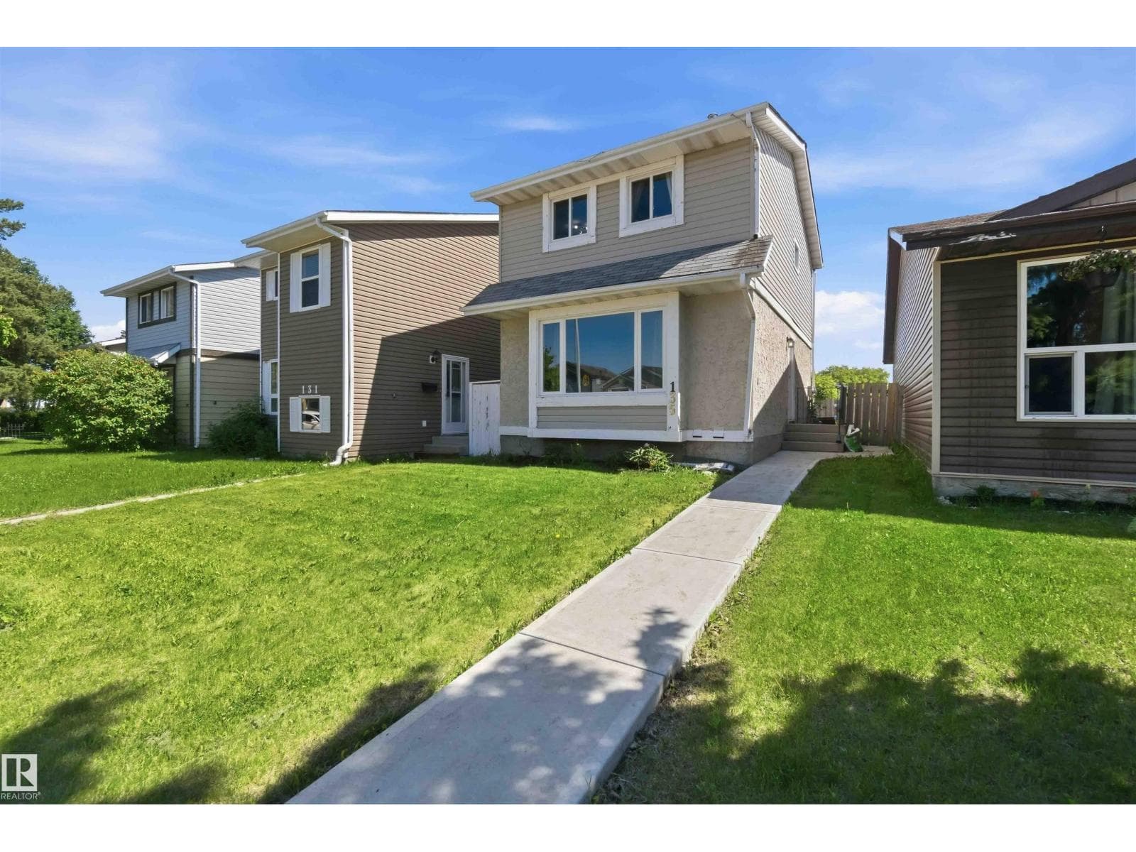 135 BIRCH DR — photo 3