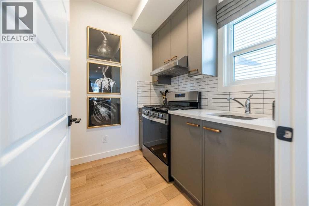 58 Bridgeport Circle — photo 3