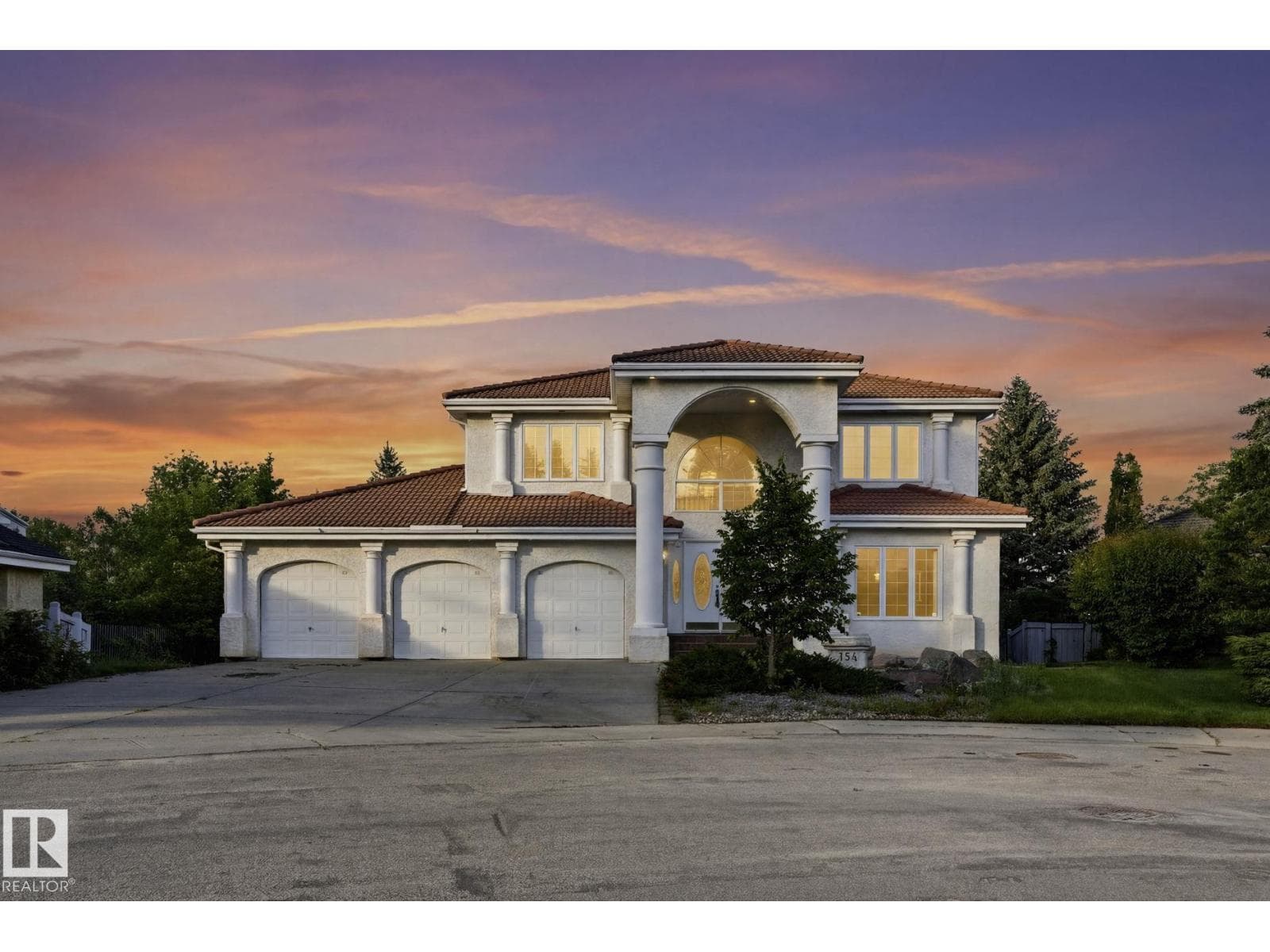 154 OSLAND DR NW