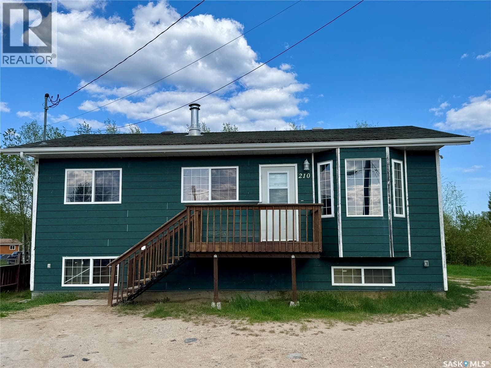 210 Bouvier CRESCENT