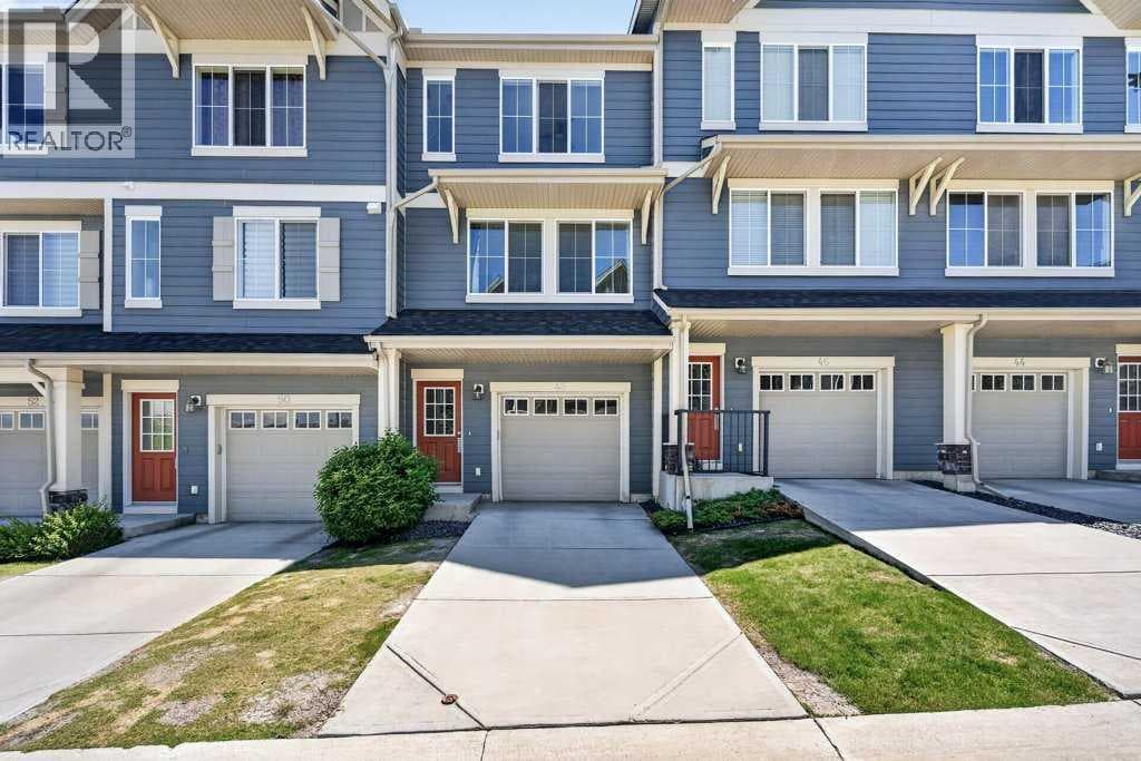 48 Kinlea Common NW — photo 2