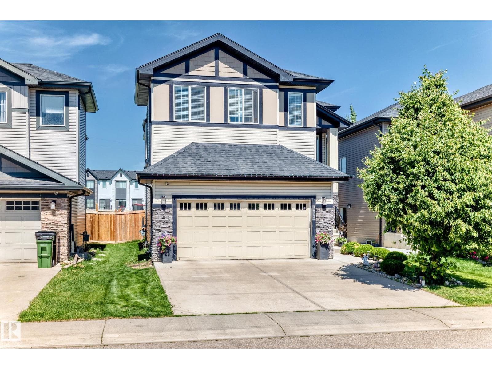 3672 Claxton PL SW