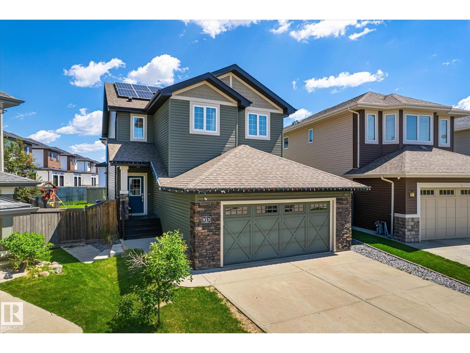 913 GOSHAWK PT NW