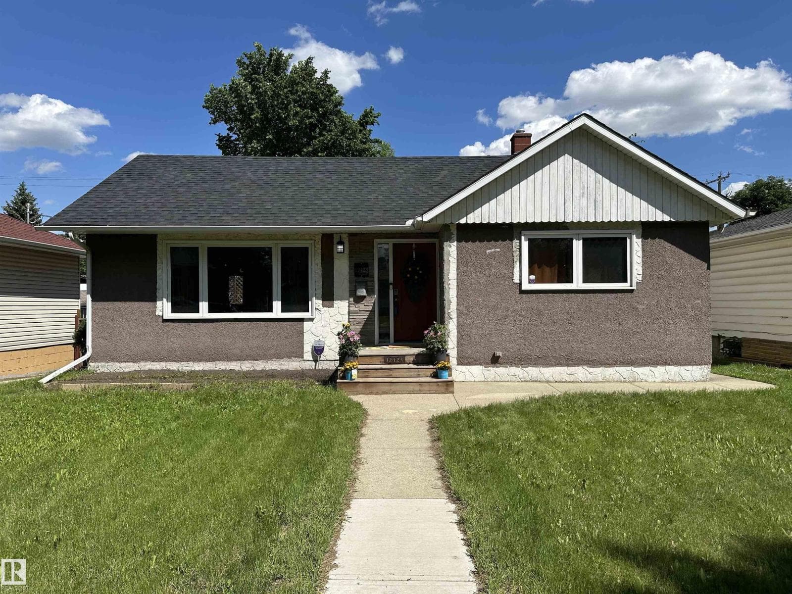 12423 75 ST NW