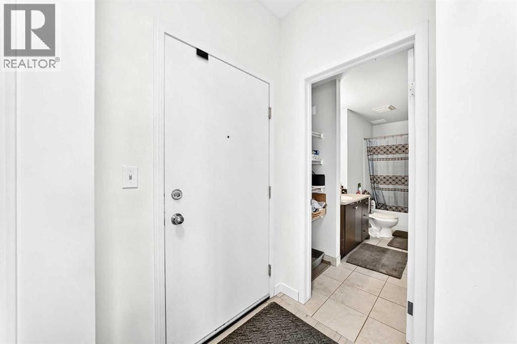 513, 1053 10 Street SW — photo 3