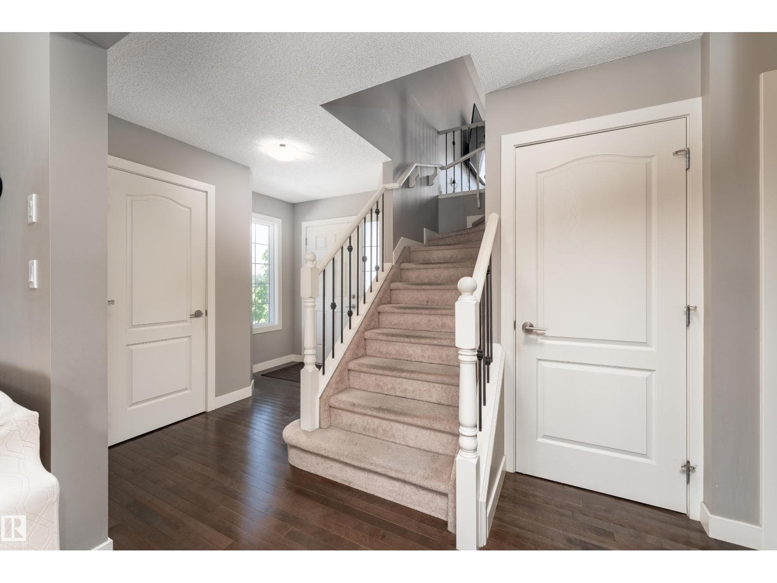 512 59 ST SW — photo 5