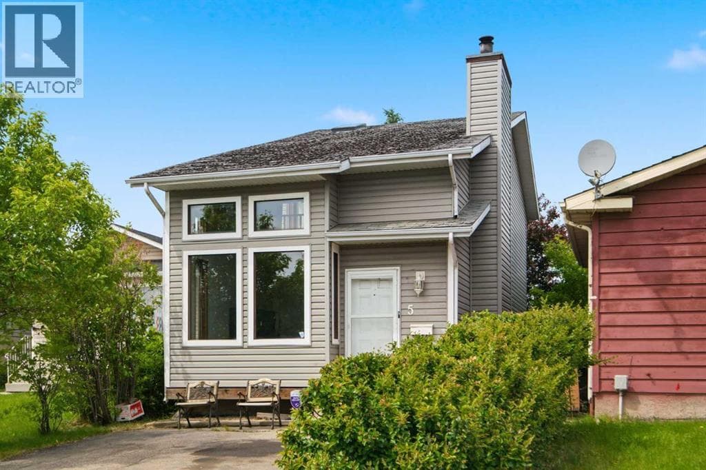 5 Martingrove Court NE — photo 3