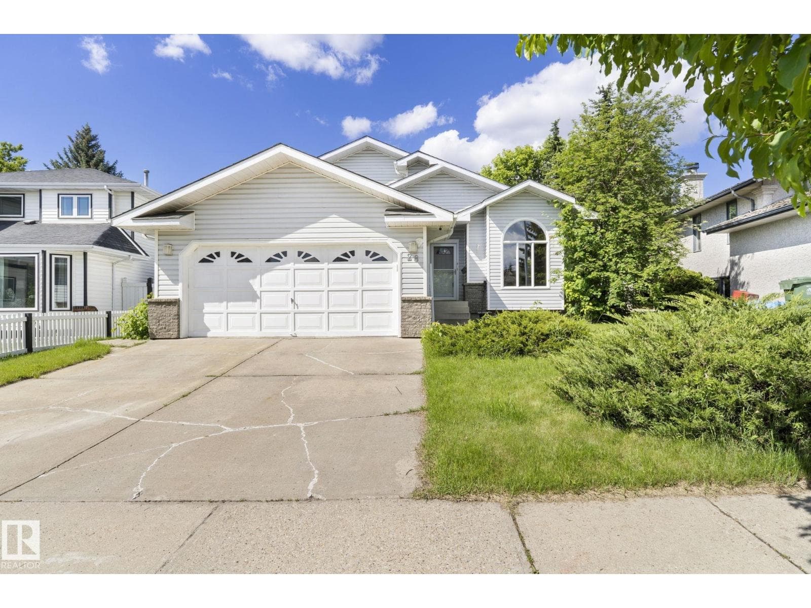 28 HARROLD PL — photo 2