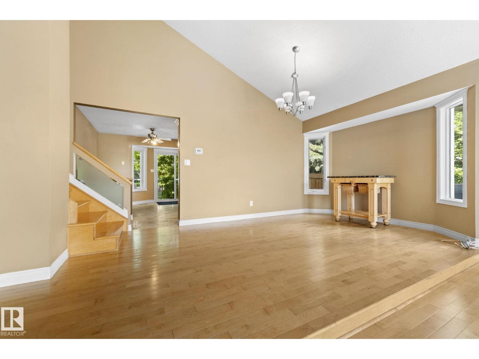 28 HARROLD PL — photo 5