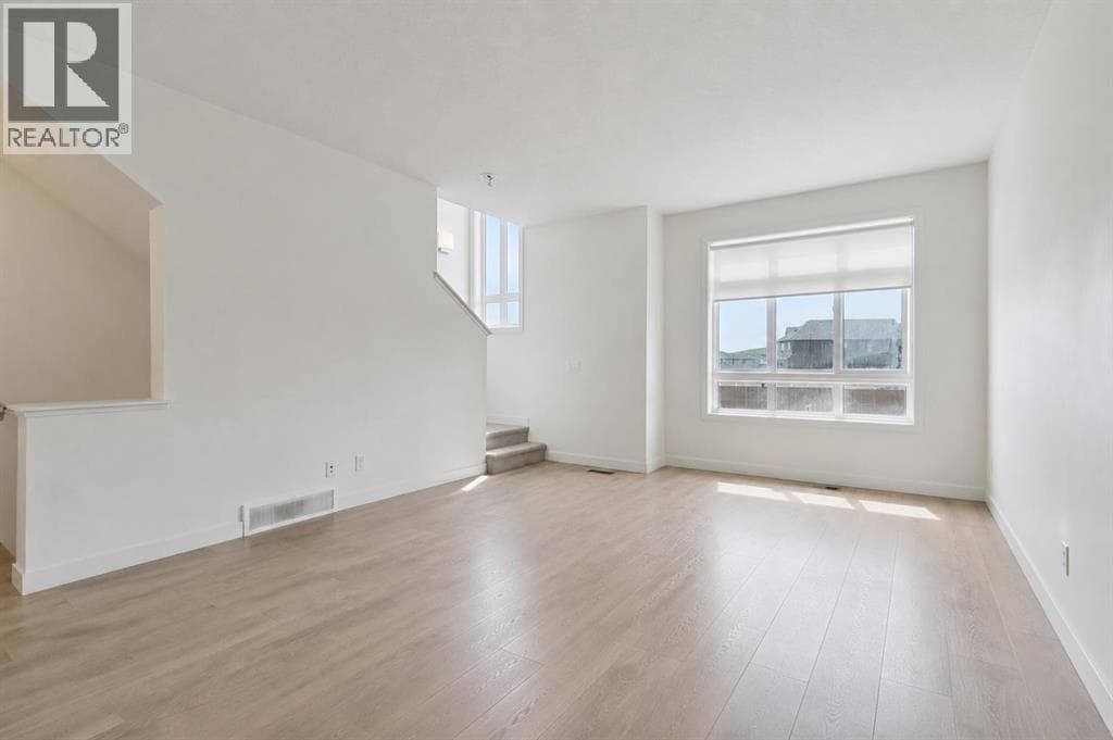 3 bed 3 bath single family at 424 210 Avenue SW — $409,900 — photo 6