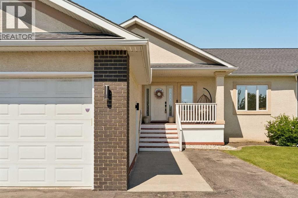 52 Silvertip Drive — photo 2