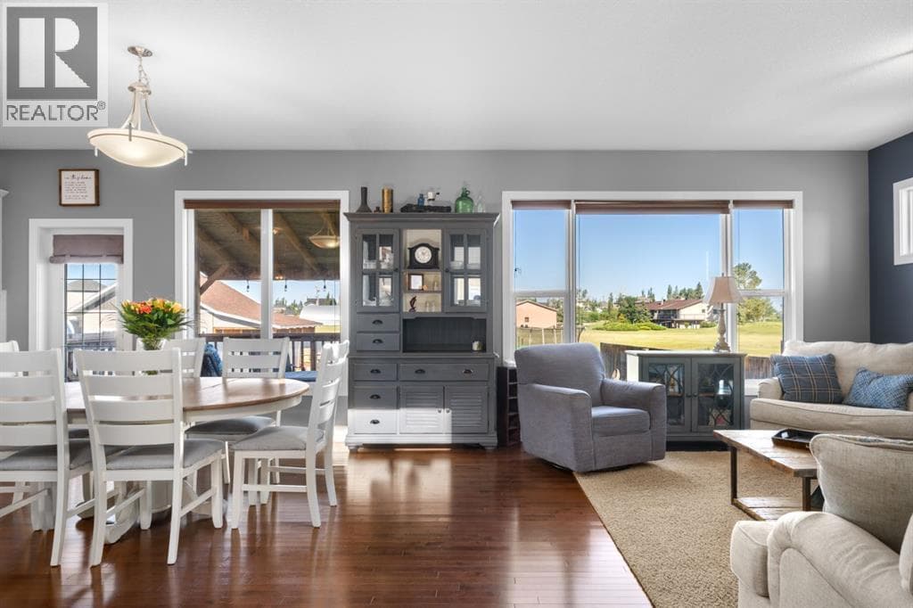 145 Hanson Drive NE — photo 4