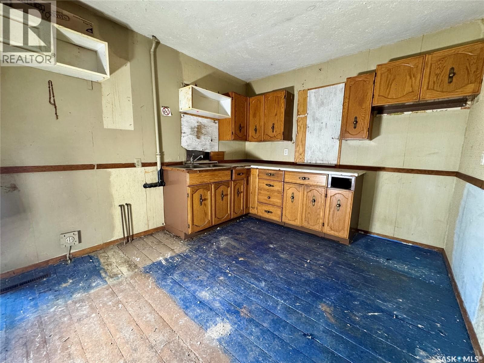 200 Otter STREET — photo 2