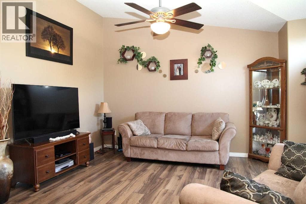 503 Birch Drive — photo 3