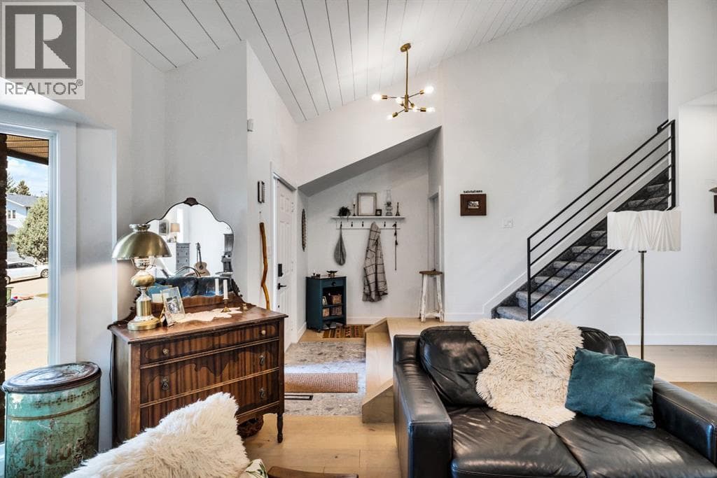 5 bed 5 bath single family at 2021 112A Street — $825,000 — photo 8