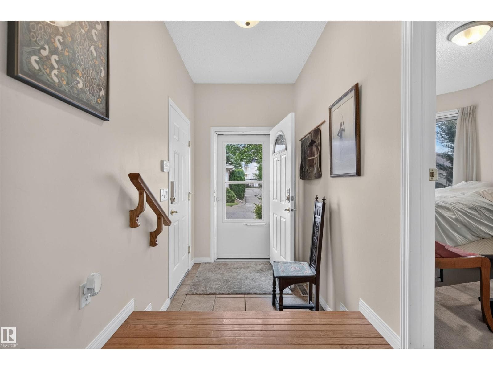 109 FALCONER CT NW — photo 3