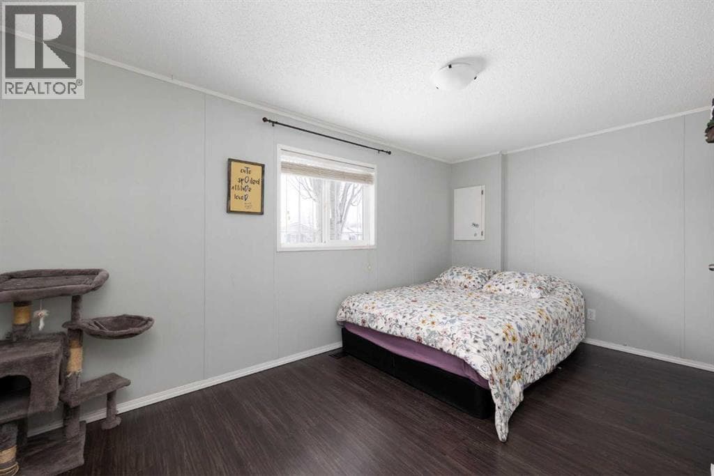 488 Harpe Way — photo 3