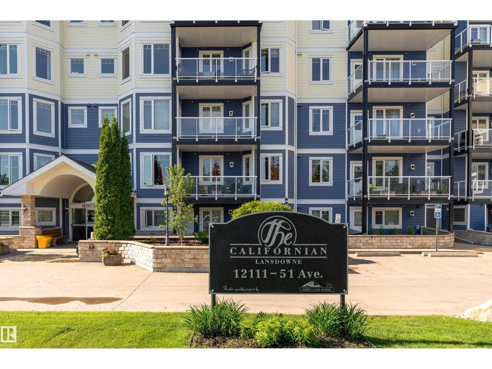 #404 12111 51 AV NW — photo 2